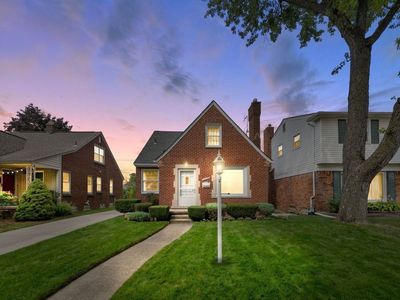 23026 Myrtle St, Dearborn, MI, 48128
