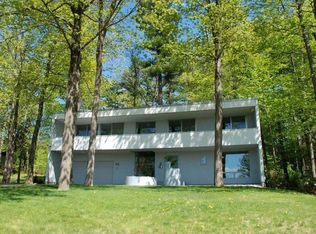 106 Deforest Hts, Burlington, VT 05401