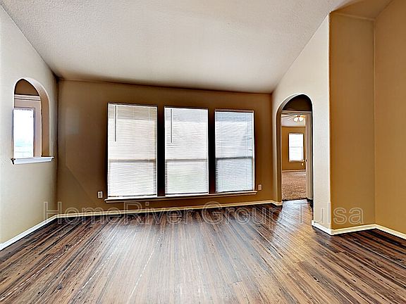 4th image of 10108 N 114th East Ave