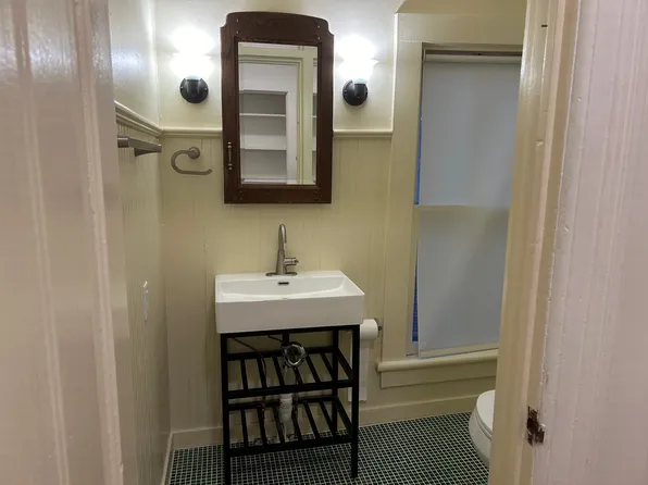 1110 W Wayne St #2, Fort Wayne, IN 46802
