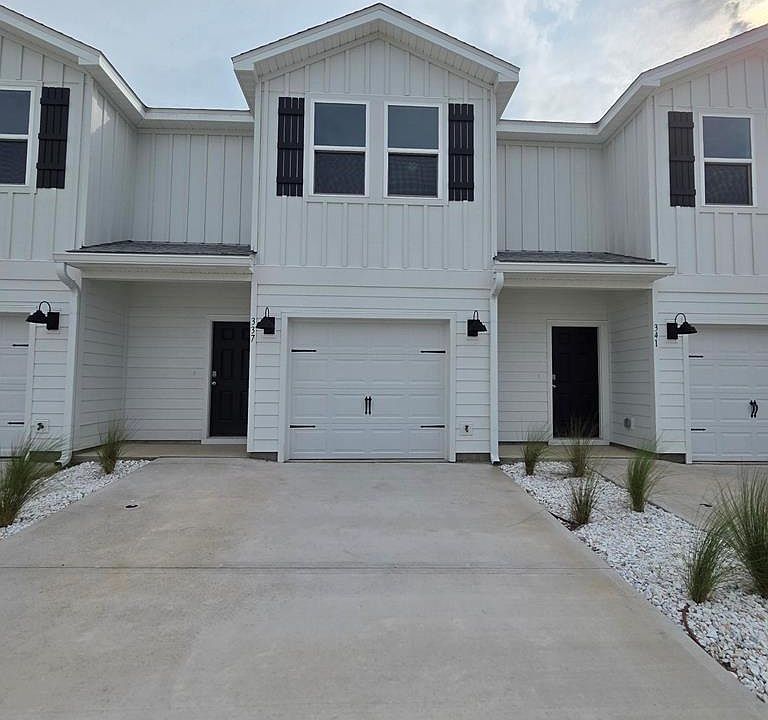 1st image of 337 Salt Creek Ln