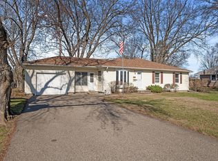 8536 5th Ave S, Bloomington, MN 55420