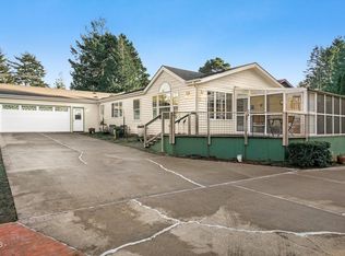 240 SW View Dr, Waldport, OR 97394