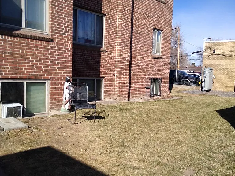 2835 N Colorado Blvd #3 — Photo 40