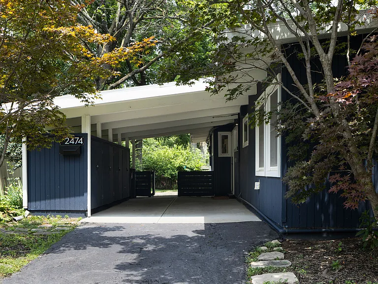 2474 Bristol Rd — Photo 28