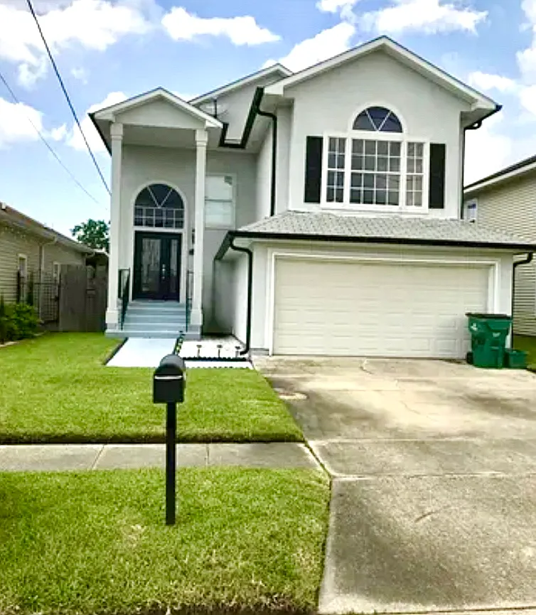 5 bed, 2143 sqft, $2,700 — Photo 1