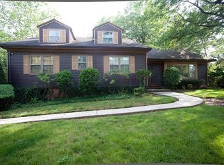 1021 Minisink Way, Westfield, NJ 07090