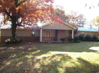 3426 Henderson Rd, Batesville, MS 38606