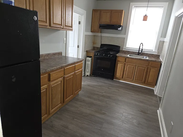 33 Mill St #1 — Photo 3