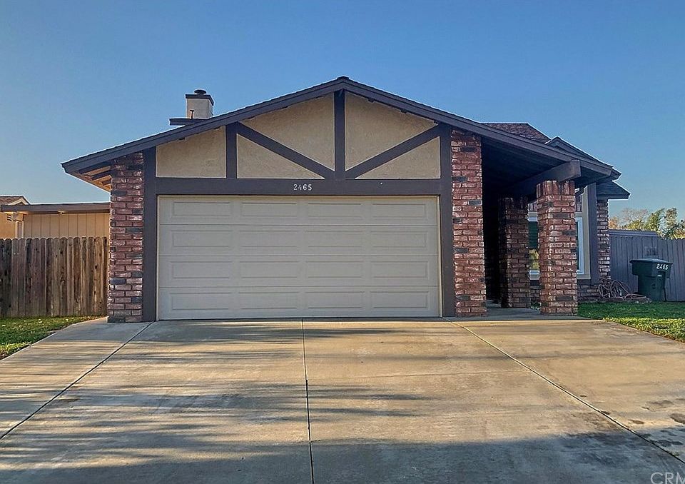 1st image of 2465 W Deanna Dr