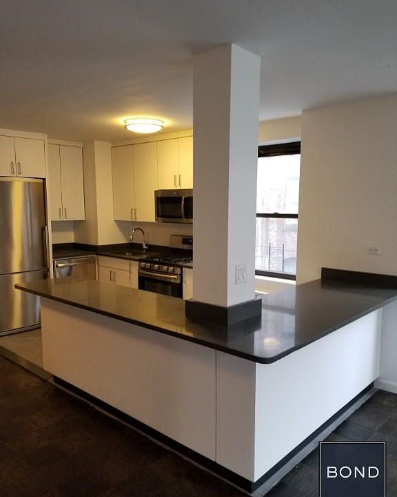 1st image of 240 E 82nd St APT 3J