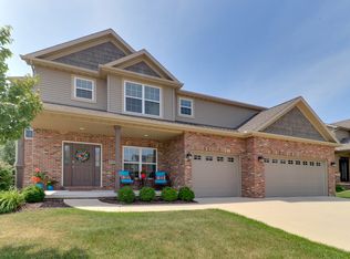 5109 Francesco Ln, Bloomington, IL 61705