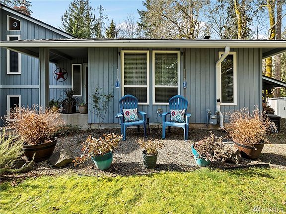 Front porch area.