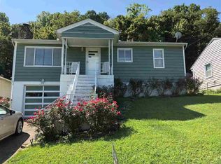 1002 Ohio River Rd, Huntington, WV 25702