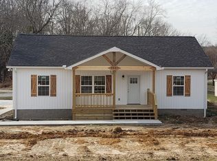 1005 Noel Dr, Cookeville, TN 38506