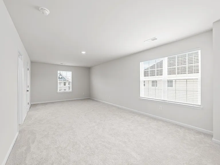 Bonus/6th Bedroom