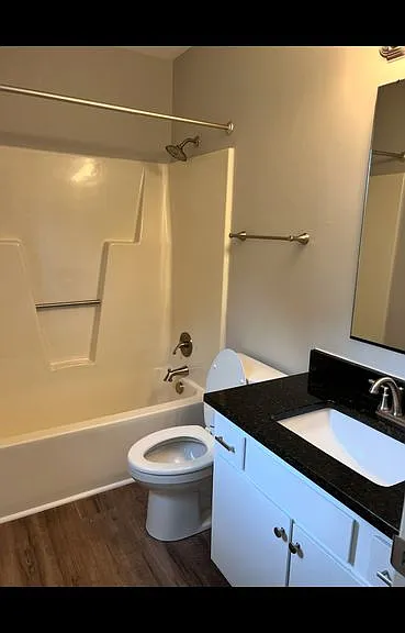 7076 Kennedy Rd — Photo 12