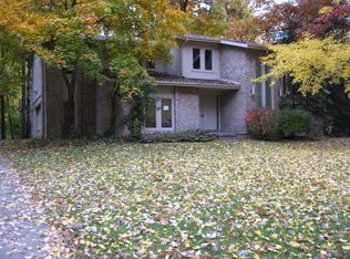 3741 Elder Rd S, West Bloomfield, MI 48324