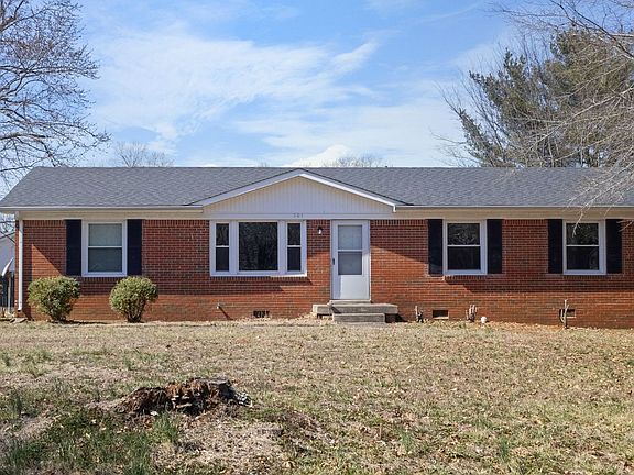 2nd image of 201 Eva Dr