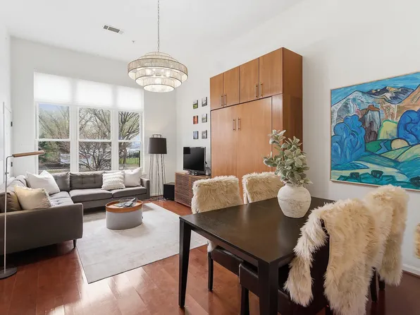 15 Warren Street image 1 of 25