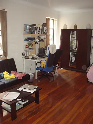 Rented by Metropolitan Equities | media 10