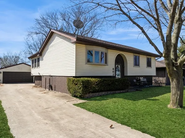 802 Gordon Ave, Norwalk, IA 50211