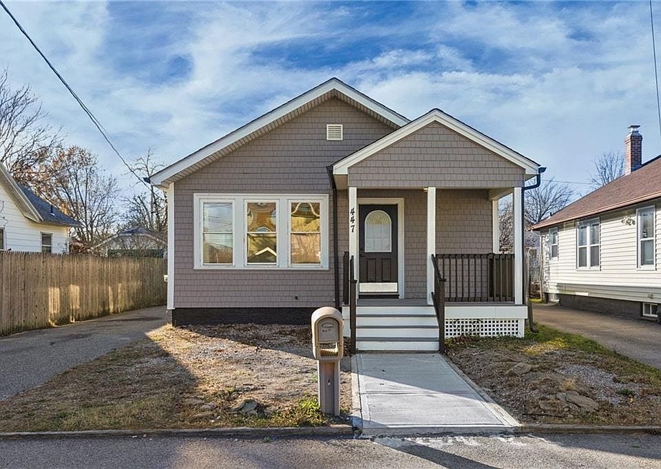 1st image of 447 Harrington Ave