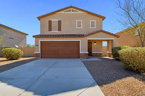 1748 N Logan Ln Photo 1