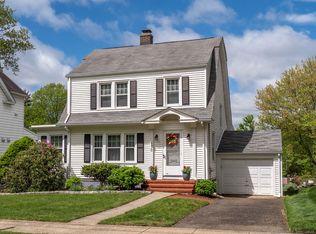 170 Kneeland Rd, New Haven, CT 06512