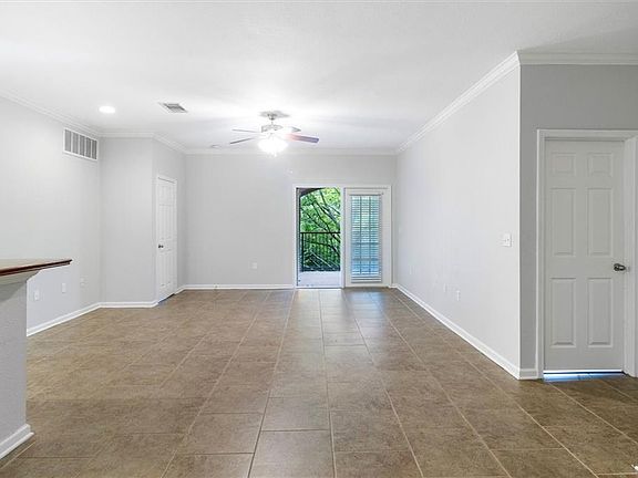 3rd image of 350 Emerald Forest Blvd APT 25108