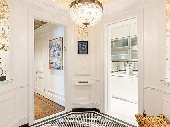2211 Broadway APT 5A, New York, NY 10024