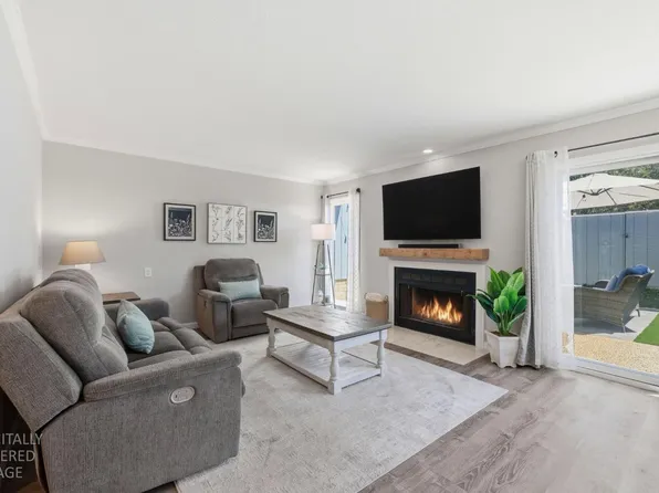 3278 Topaz Ln, Cameron Park, CA 95682