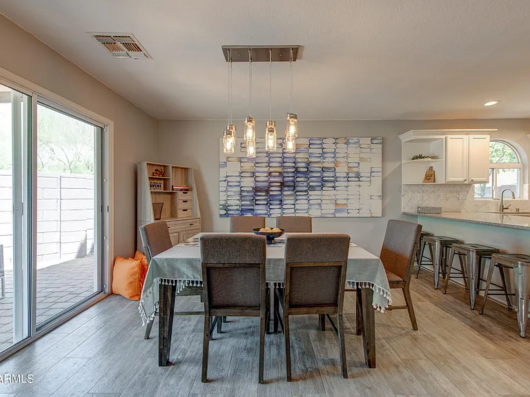 15550 N Frank Lloyd Wright Blvd #1061 — Photo 6