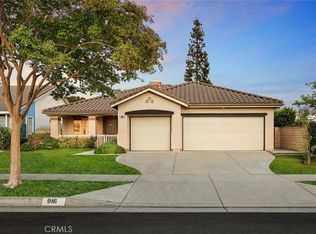 916 Livermont Ln, Duarte, CA 91010