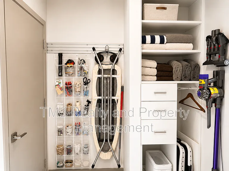 2436 Forest Ave — Photo 39