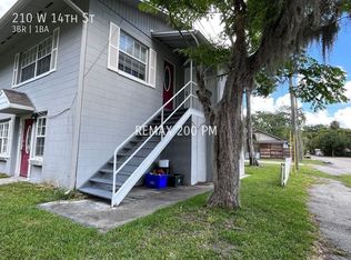 210 W 14th St, Sanford, FL 32771