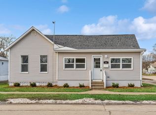 301 Clinton St, Muscatine, IA 52761
