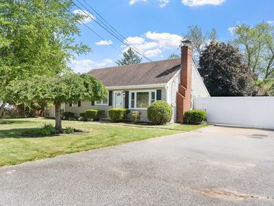 25 Watson St, Seekonk, MA, 02771
