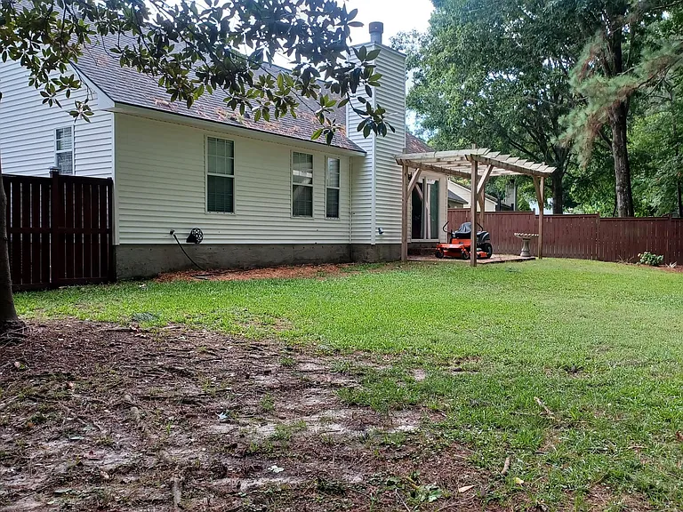 112 Jigsaw Rd — Photo 3