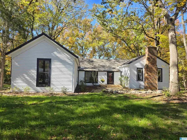 1103 7th Ave NE, Jacksonville, AL 36265