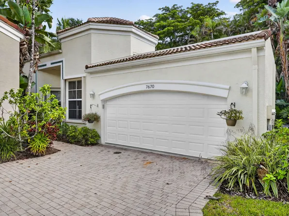 7670 Jasmine Ct, West Palm Beach, FL 33412