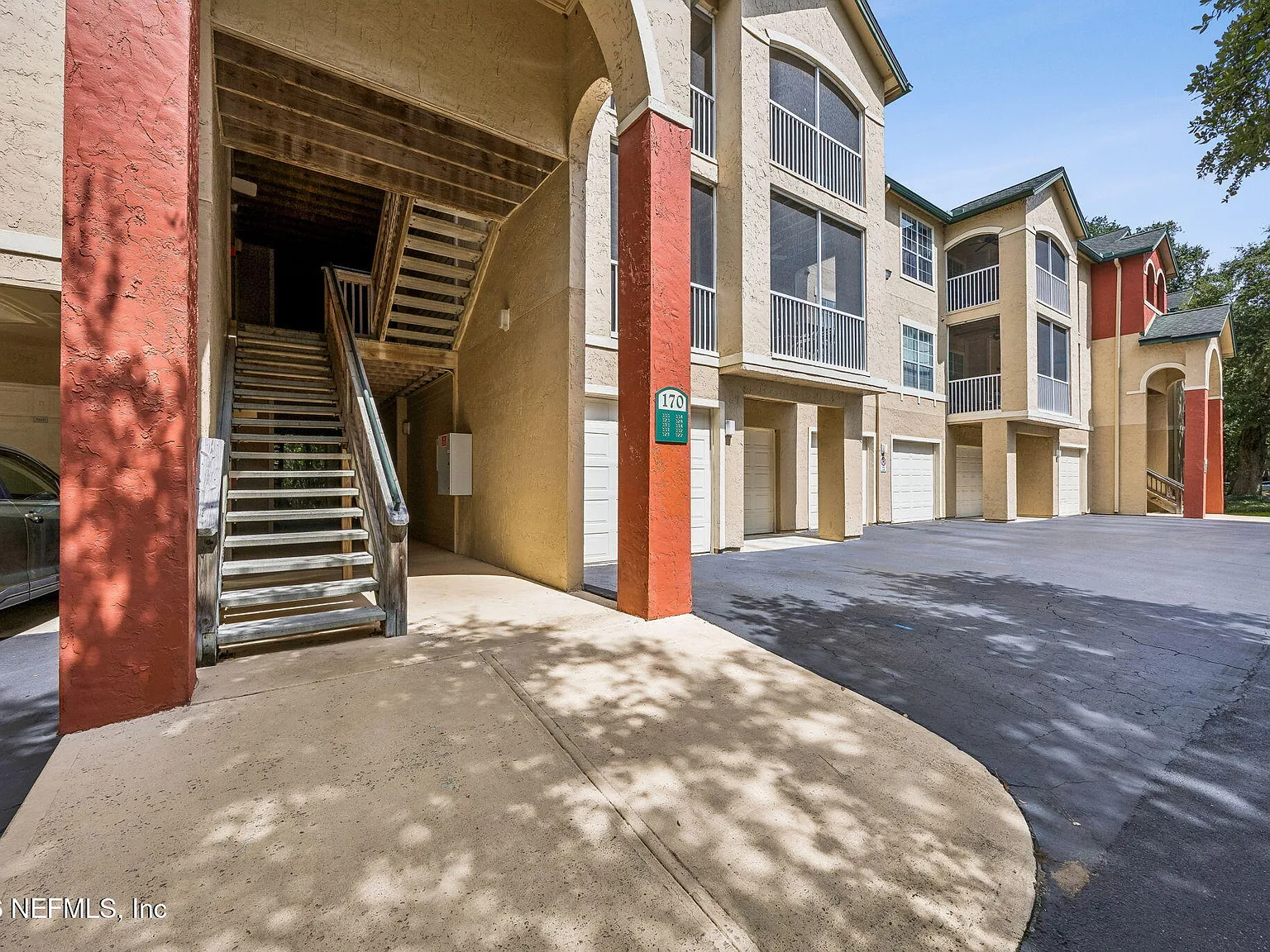 170 Veracruz Dr — Photo 4