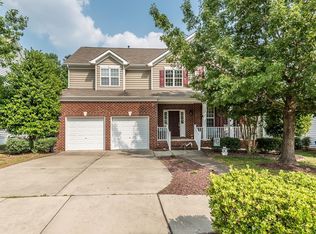 321 Middleham Dr, Rolesville, NC 27571