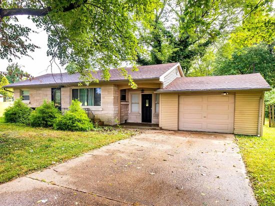 6066 Indian Dr, Newburgh, IN 47630