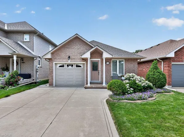 1320 Burkholder Dr, Burlington, ON L7M 4V6