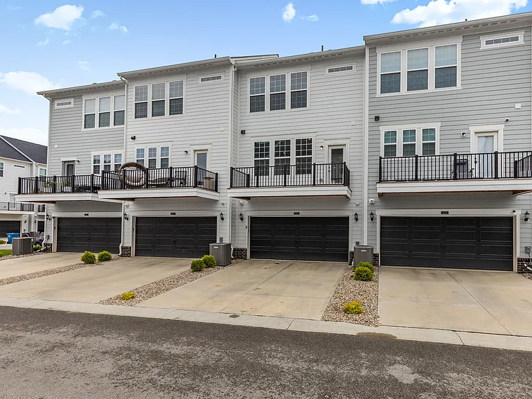14565 Pomona Ln — Photo 53
