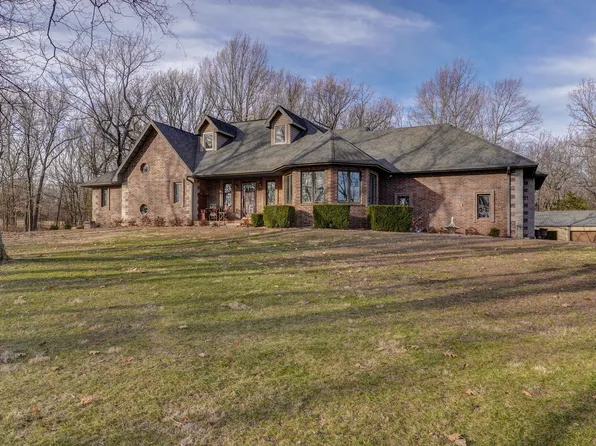 8150 Valley B Road, Willard, MO 65781