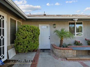 27477 Pamplico Dr #1/2, Valencia, CA 91354