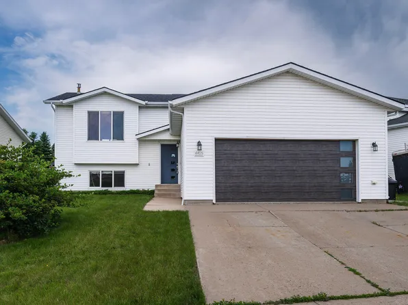 4405 34th Ave NW, Mandan, ND 58554