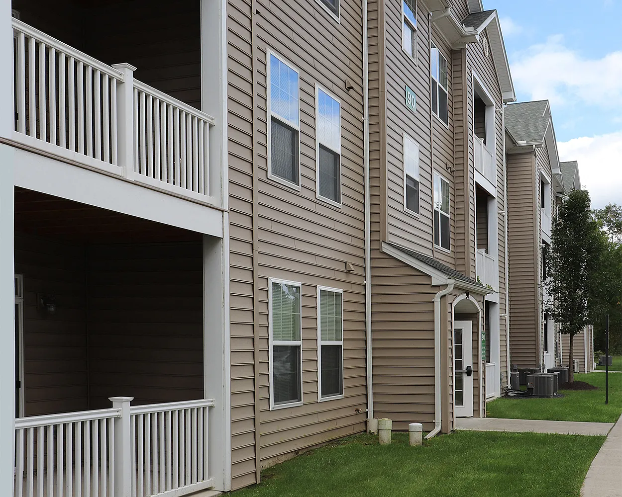 Glenbrook East — Photo 4
